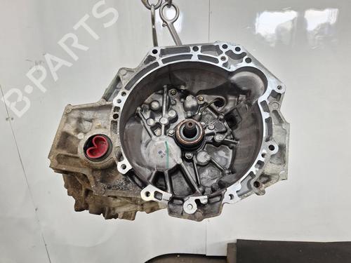 Boîte de vitesses TOYOTA AURIS (_E18_) 1.4 D-4D (NDE180_, NDE180R) (90 hp) 29946248