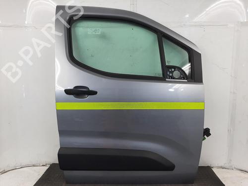 Used Right front door VAUXHALL COMBO Mk IV (E) Box Body/MPV (K9) Combo-e (136 hp) 27634048