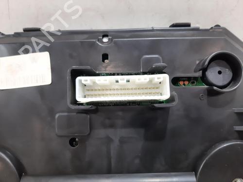 Instrument cluster NISSAN JUKE (F15) 1.2 DIG-T | BP29471704C47 