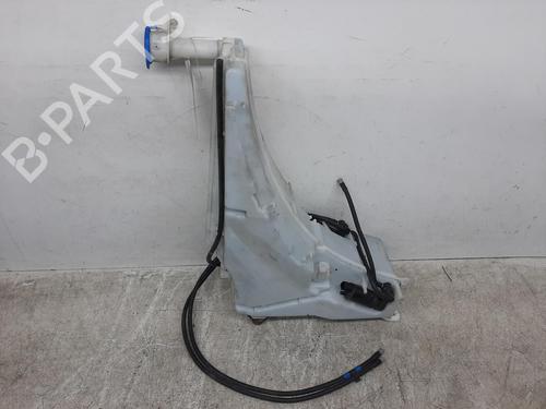 Used Windscreen washer tank LAND ROVER RANGE ROVER IV (L405) 4.4 SDV8 4x4 (340 hp) 26862429