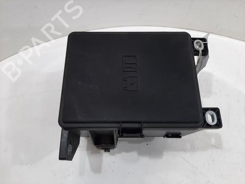 Used Fuse box JAGUAR I-PACE (X590) EV400 AWD (400 hp) 26856601