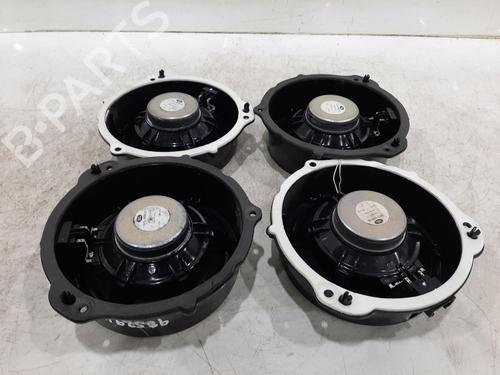 Used Speaker LAND ROVER RANGE ROVER EVOQUE (L551) 2.0 D150 4x4 (150 hp) 26814600