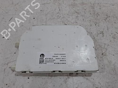Fuse box CITROËN C5 AIRCROSS (A_) 1.2 Hybrid 136 (ARHPYJ) | BP39757180E1 - Image 2