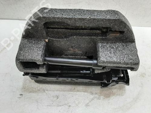 Jack Kit FORD FIESTA VI (CB1, CCN) 1.25 | BP32357432C119