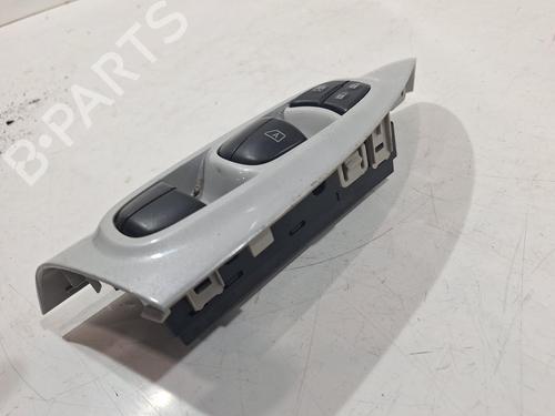 Right front window switch NISSAN JUKE (F15) 1.2 DIG-T | BP31812712I26 - Image 3