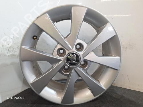 Used Rim Rim 39569711 39569711