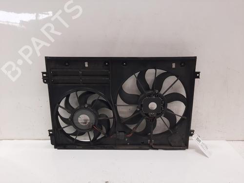 radiator-fan-vw-passat-b7-variant-365-2010-2011-2012-2013-2014-2015-37539651 main image