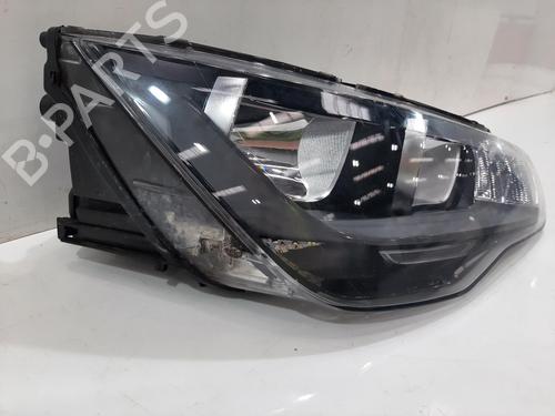Right headlight AUDI A1 (8X1, 8XK) 1.6 TDI | BP29636739C29 