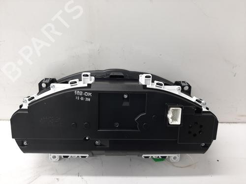 Instrument cluster VOLVO V40 Hatchback (525) T2 | BP26746439C47 