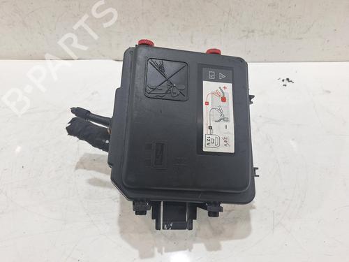Used Fuse box VAUXHALL CORSA Mk V (F) 1.2 (75 hp) 32270248