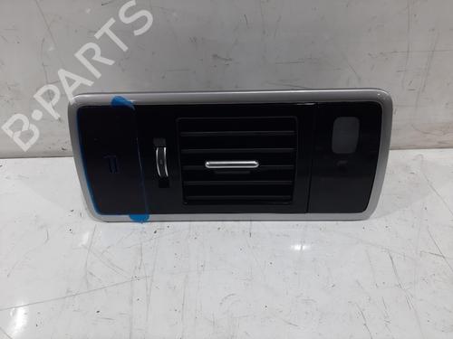Used Interior roof light Interior roof light LAND ROVER RANGE ROVER IV (L405) 4.4 SDV8 4x4 (340 hp) 35923070 35923070