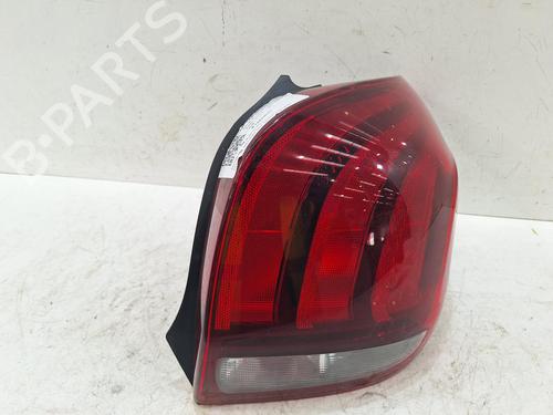 Høyre baklys PEUGEOT 108 1.2 (82 hp) 31537975