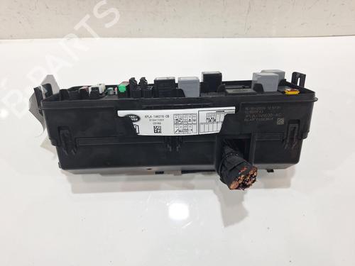 Used Fuse box LAND ROVER RANGE ROVER SPORT II (L494) 4.4 SDV8 4x4 (340 hp) 30927953