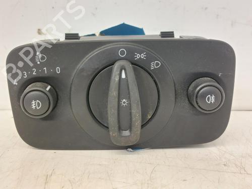 Used Headlight switch FORD FIESTA VI (CB1, CCN) 1.4 (97 hp) 26839285