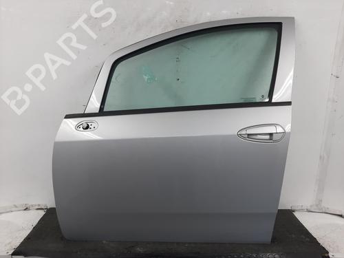 Used Left front door Left front door FIAT PUNTO (199_) 1.2 (199AXZ1A, 199BXZ1A) (69 hp) 33242467 33242467