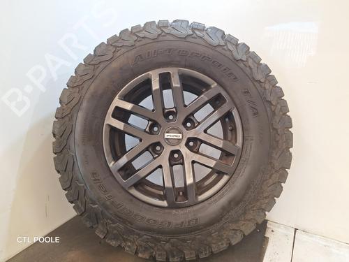 Used Rim Rim 39266916 39266916