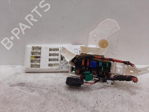 Used Fuse box Fuse box BMW iX (I20) xDrive 50 (523 hp) 35767873 35767873