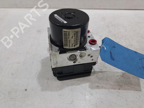Used ABS pump VOLVO V40 Hatchback (525) D2 (114 hp) 30496727