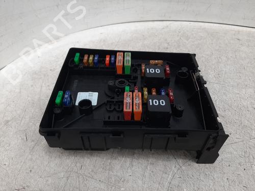 Used Fuse box SKODA YETI (5L) 1.2 TSI (105 hp) 26824896