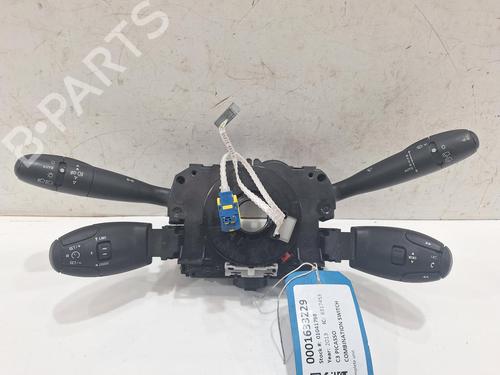 switch-citroen-c3-picasso-sh_-2008-32193529 main image