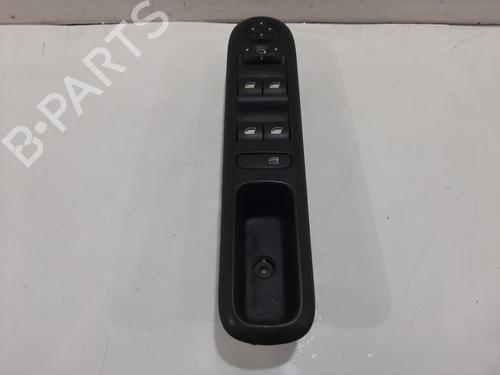 Used Switch PEUGEOT 3008 I MPV (0U_) 1.6 BlueHDi 120 (120 hp) 29496886