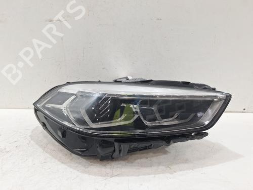 Phare droit BMW 1 (F40) M 135 i xDrive (306 hp) 32089220