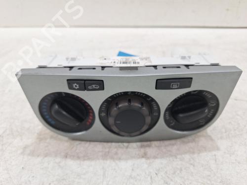 BP32064223I5 main image