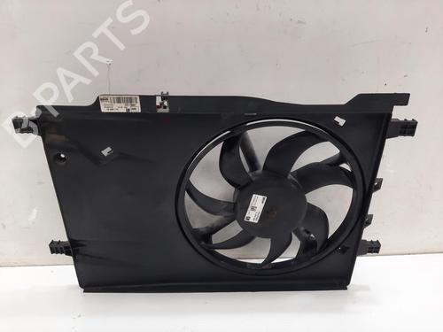 Used Radiator fan Radiator fan VAUXHALL CORSA Mk IV (E) (X15) 1.4 (75 hp) 35768924 35768924