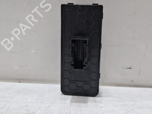 Right front window switch CITROËN C3 III (SX) 1.2 THP 110 (SXHNPS, SXHNZT, SXHNZ6) | BP39413230I26 - Image 5