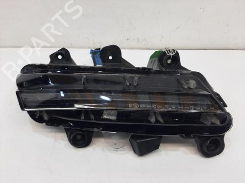 Used Left side indicator PEUGEOT 5008 II (MC_, MJ_, MR_, M4_) 1.5 BlueHDi 130 (MCYHZJ, MCYHZR, MCYHZX) (131 hp) 28084795