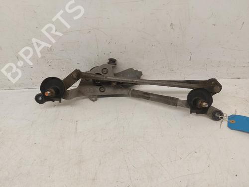 Used Front wiper motor TOYOTA URBAN CRUISER (_P1_) 1.33 (NSP110_, NSP110) (101 hp) 26746521