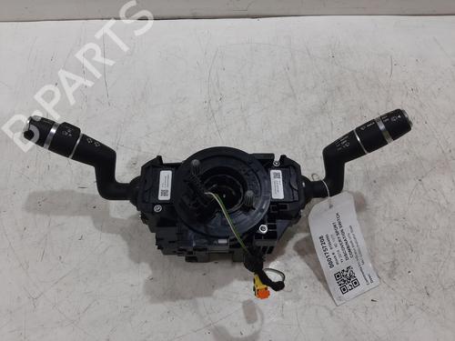 switch-land-rover-discovery-sport-l550-2014-36890788 main image