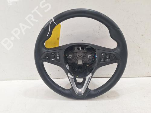 Used Steering wheel VAUXHALL CORSA Mk IV (E) (X15) 1.4 (90 hp) 31033278