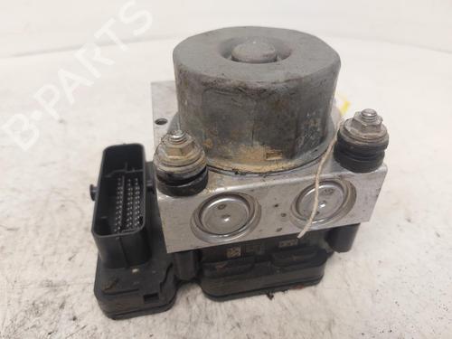 Used Brake master cylinder DACIA SANDERO II 1.0 SCe 75 (B8JC, B8JD, B8NC) (73 hp) 26767799
