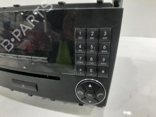 Radio MERCEDES-BENZ C-CLASS (W203) C 200 Kompressor (203.042) | BP26808669E6 