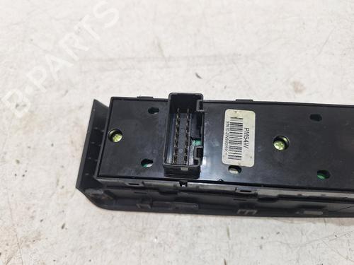 Switch KIA SPORTAGE III (SL) 2.0 CRDi AWD | BP32409966I30 