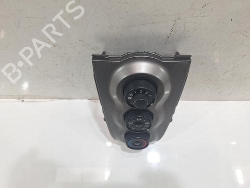 Climate control TOYOTA YARIS (_P9_) 1.33 VVT-i (NSP90_, NSP90R) | BP32193387I5