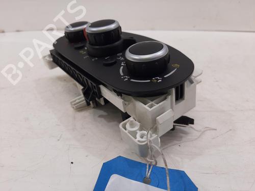 Climate control RENAULT TWINGO III (BCM_, BCA_) 1.0 SCe 70 | BP29496737I5 - Image 4