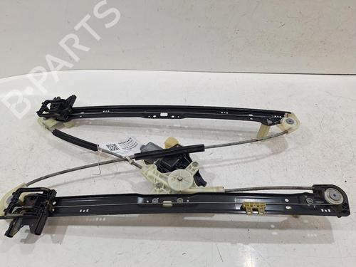 Rudehejsemekanisme venstre bagtil LAND ROVER RANGE ROVER SPORT II (L494) 3.0 SDV6 Hybrid 4x4 (340 hp) 31977931