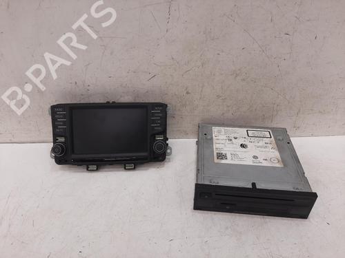 Used Radio Radio VW POLO V (6R1, 6C1) 1.0 (60 hp) 33720552 33720552