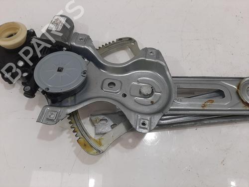 Front right window mechanism TOYOTA YARIS (_P13_) 1.3 (NSP130_, NSP130) | BP30928597C23