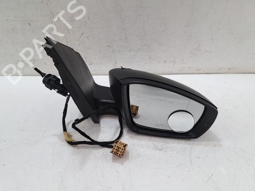 Used Right mirror Right mirror 37272309 37272309