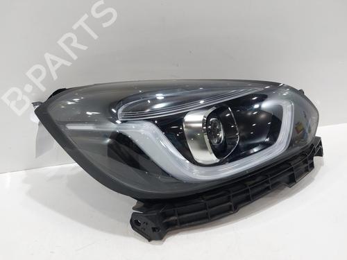 Used Right headlight HONDA JAZZ V (GR_, GS_) 1.5 eHEV (GR3, GR6) (109 hp) 28039113