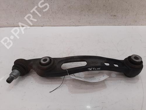 Used Left front suspension arm Left front suspension arm LAND ROVER RANGE ROVER IV (L405) 4.4 SDV8 4x4 (340 hp) 33466796 33466796