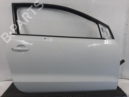 Used Right front door VW POLO V (6R1, 6C1) 1.2 TSI 16V (90 hp) 28069577