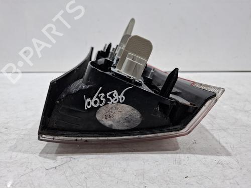 Left tailgate light VOLVO V70 II (285) D5 | BP40040379C79 - Image 5