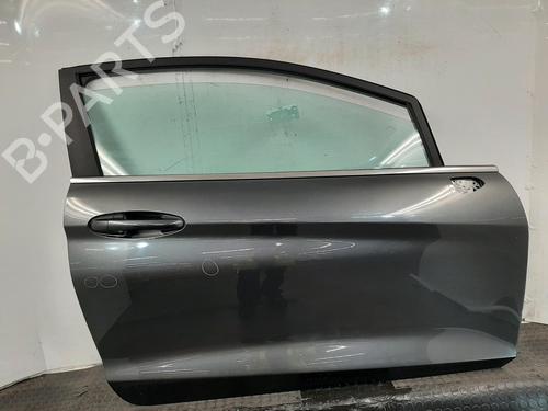 Used Right front door Right front door 39241501 39241501