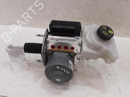 Used Brake master cylinder Brake master cylinder MINI MINI COUNTRYMAN (U25) 1.5 C (170 hp) 33335726 33335726