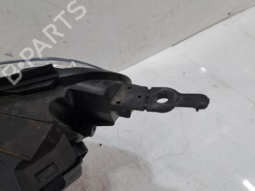 Right headlight PEUGEOT EXPERT Van (V_) 2.0 BlueHDi 120 | BP31847011C29