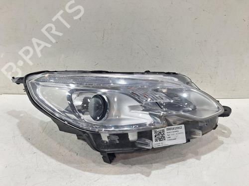 Used Right headlight PEUGEOT 2008 I (CU_) 1.2 VTi (82 hp) 31846817